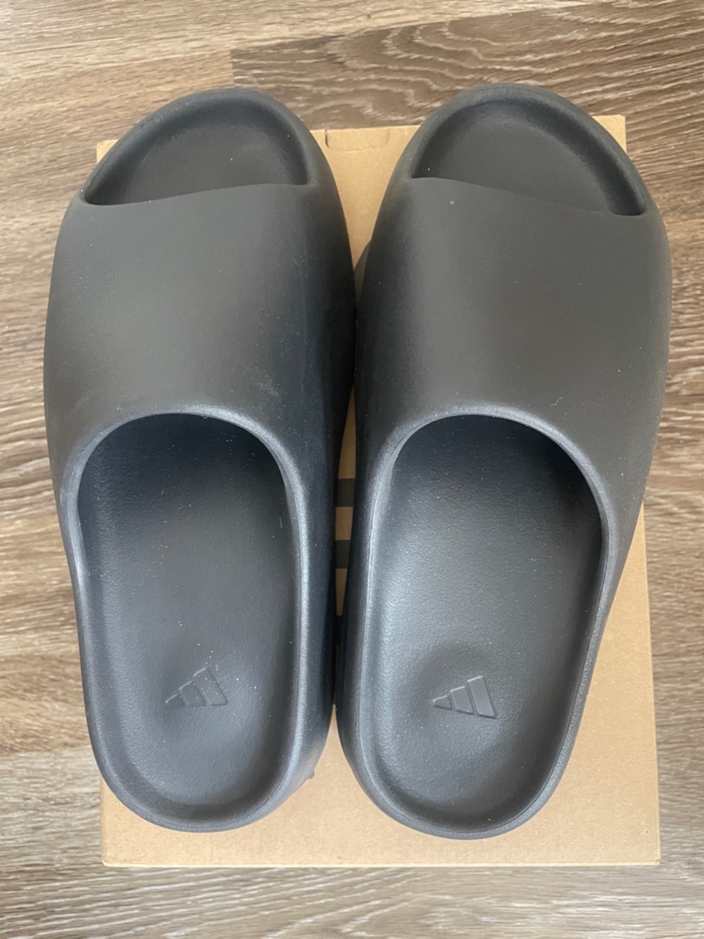 adidas Yeezy Slides 'Onyx'